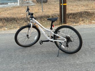 LIV TEMPT 24 LITE BICYCLE