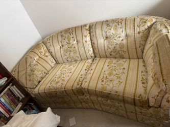 Free Adorable loveseat couch
