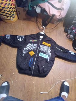 Street wear vest/jacket first row