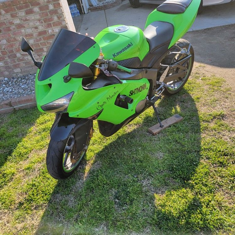 2006 Kawasaki Ninja Zx636 Clean Title Pink In Hand Trade Or Sale