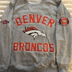 Women’s Denver Broncos Sweatshirt