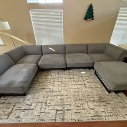 Sectional couch