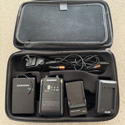 Sampson UHF Audio receiver for microphone