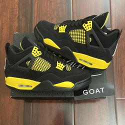 Jordan 4 thunder