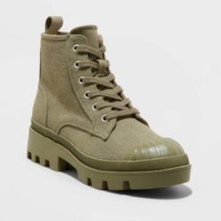 New Universal Thread Teagan Combat Boots Olive Green Lug Sole Size 6.5 Womens