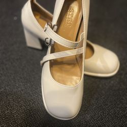 Nice Women Shoes Size 9 Mary Jane Style 