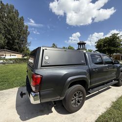 OVERLAND 5’ TRUCK CAP 