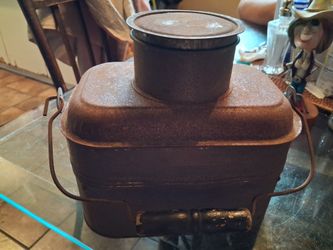 Vintage 1920's lunch box