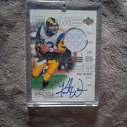 Kurt Warner Signature Piece Pros & Prospects Game Warn Jersey Signed Mint