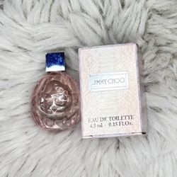 Jimmy Choo Eau De Toilette - a luxurious fragrance with notes of orange blossom, jasmine, and rose #luxuryfragrance