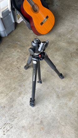 Manfrotto tripod