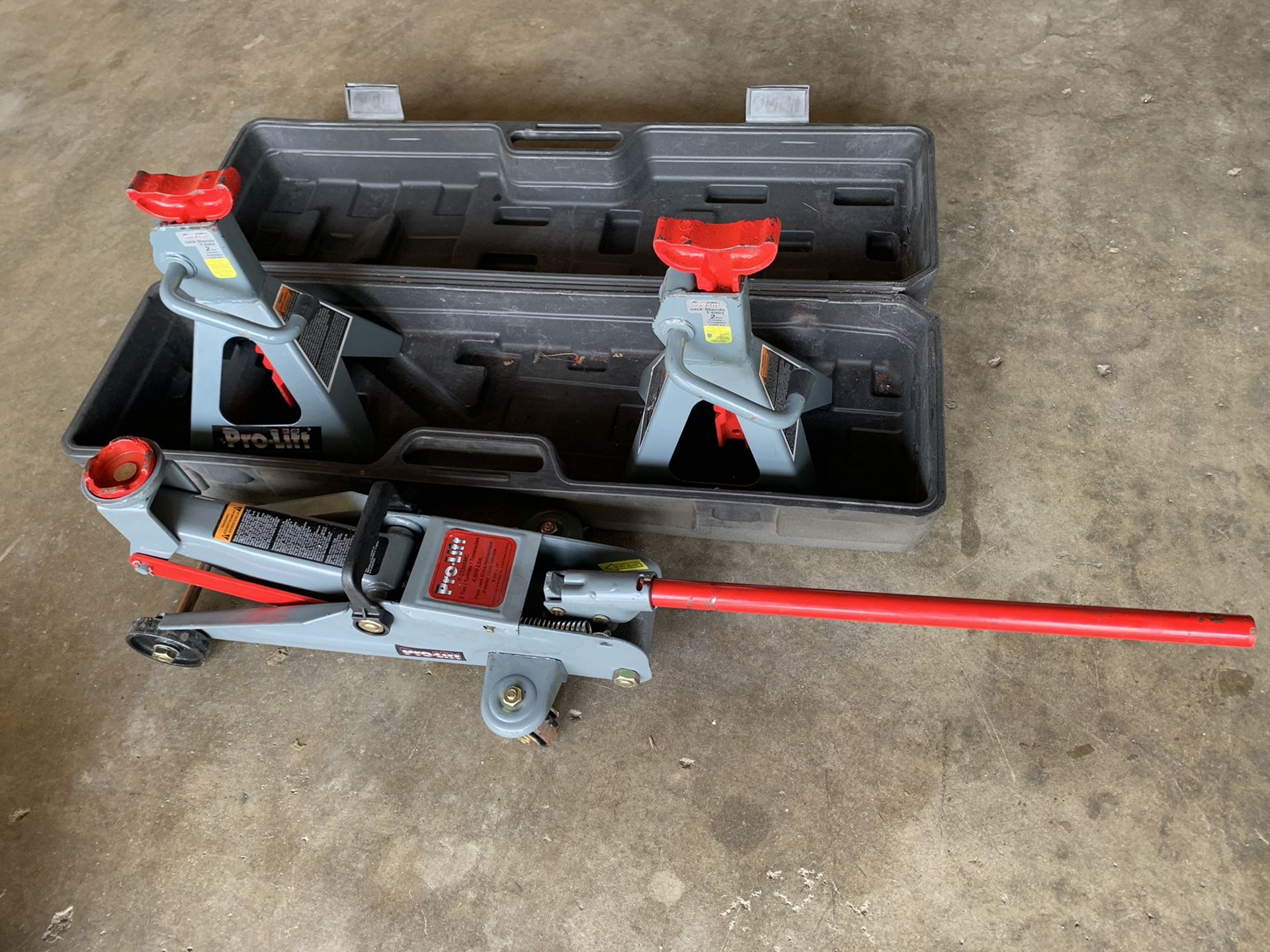 Complete 2 ton Pro- Lift Jack and stand