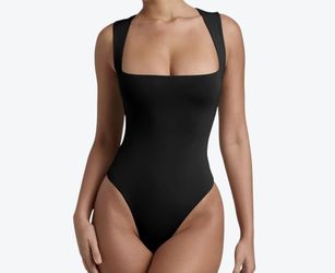 REORIA Butsmooth Sexy Basic Bodysuit Square Neck Sleeveless Double Lined Size L NWT