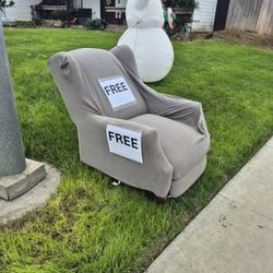 Free Recliner Cover Included