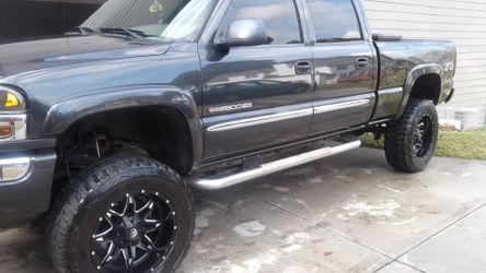 2005 GMC Sierra
