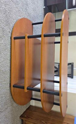 Entertainment stand