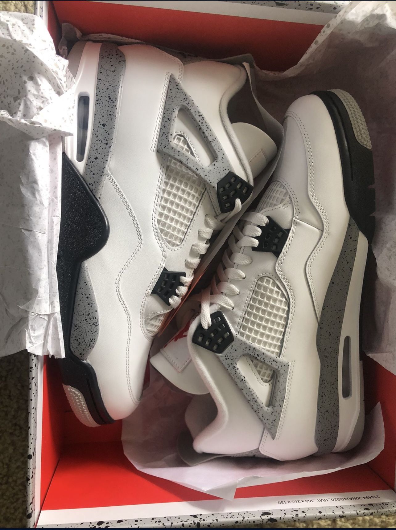 Air Jordan Retro 4 White Cement Sz 9