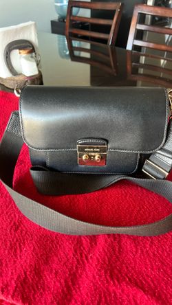 Purse Michael kors black $40 obo