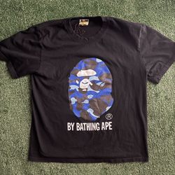 bape t shirt size meduim 
