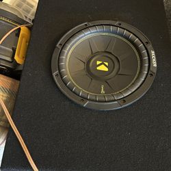 Kicker Comp C 10” + New Box!