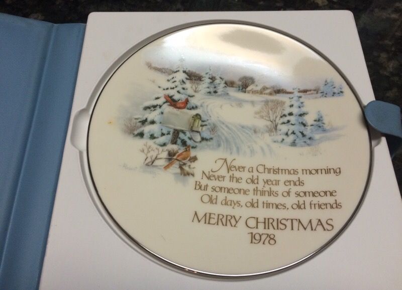 Robert Laessig 1978 Christmas Plate