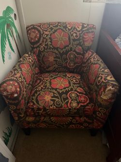 Crate and barrel chair