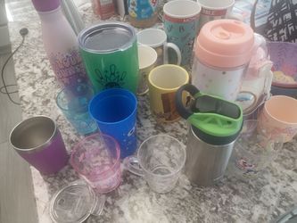 Mugs/Cups Lot