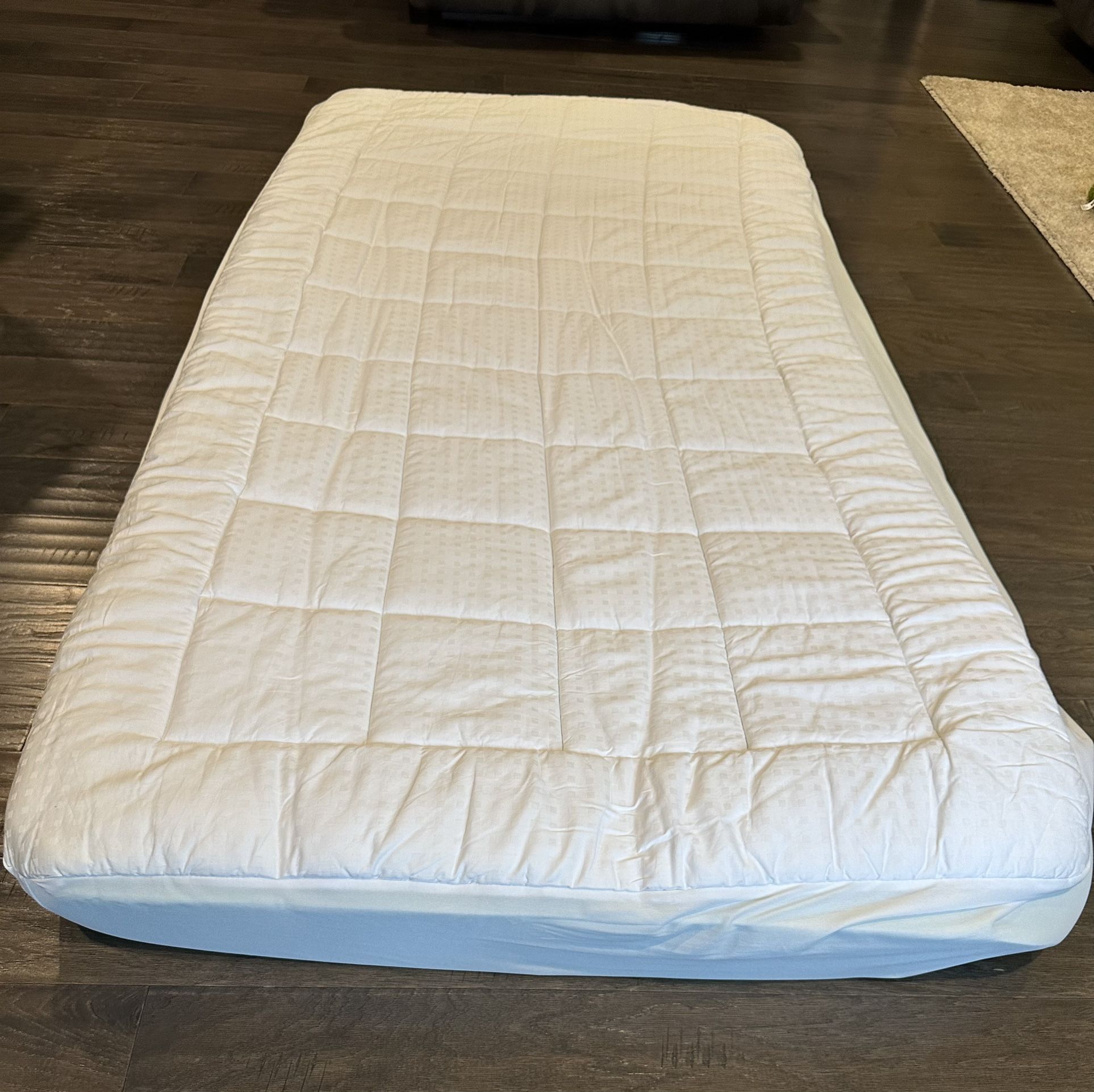Dorm bedding- Twin XL mattress topper, pillow top mattress cover and encasement!