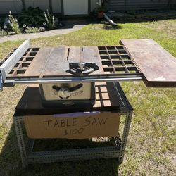 Table Saw With Stand