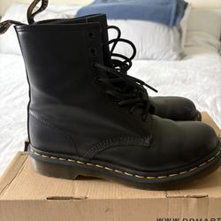 Dr Martens