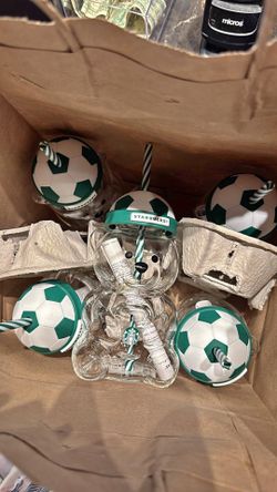 Starbucks Limited Edition Bear Glass Cup w/ Soccer Lid & Straw 🐻⚽