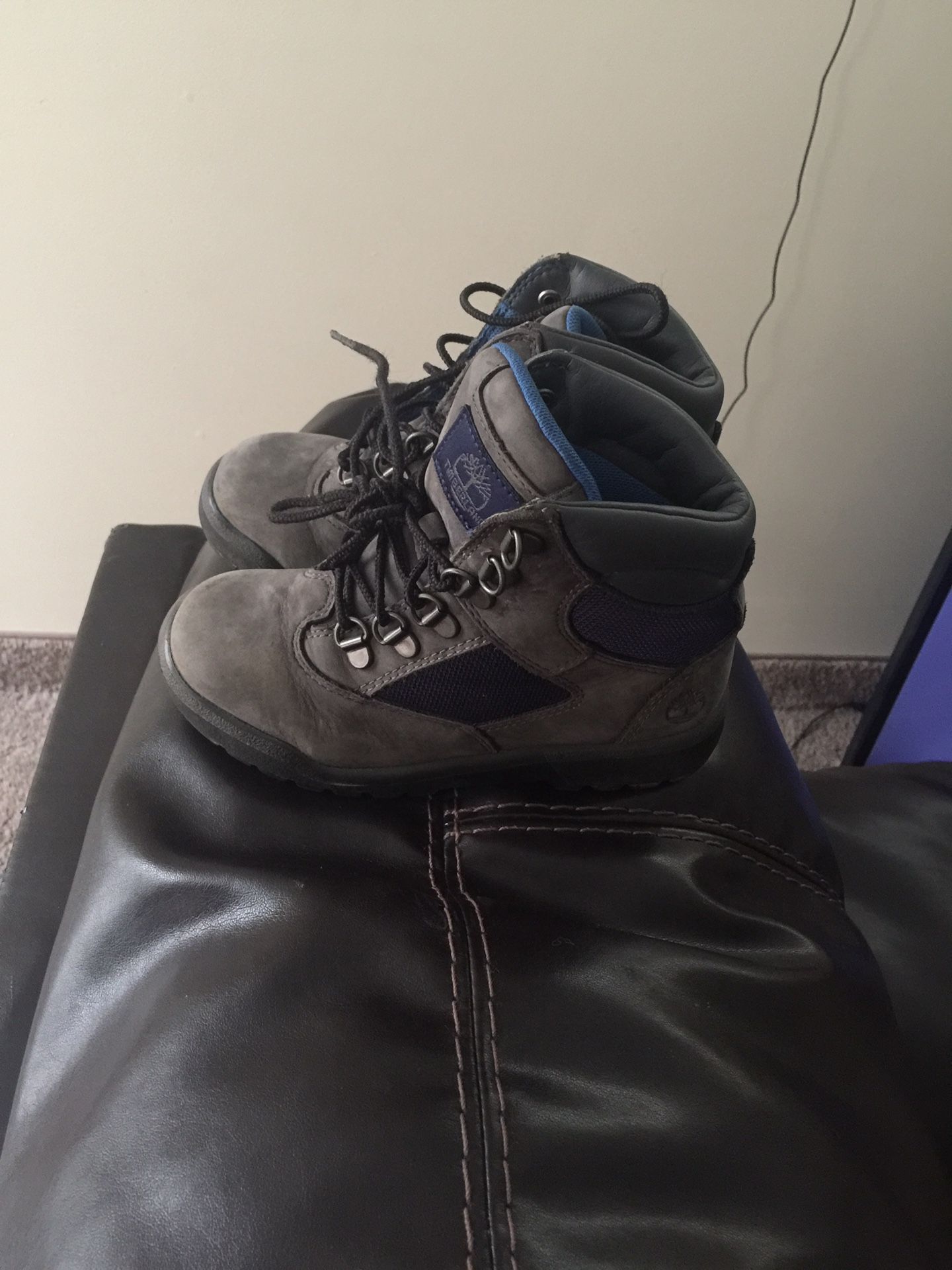 Toddler boots 13c