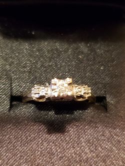 Engagement Ring 14kt Yellow Gold With Platinum top