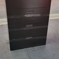  FILE CABINET- 4 Large Drawers