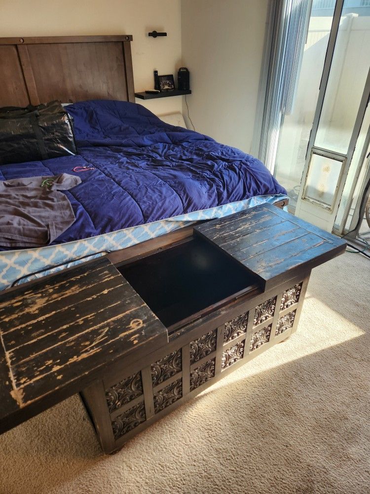 FREE Wood Ottoman With Storage