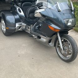 2004 BMW K1200LT