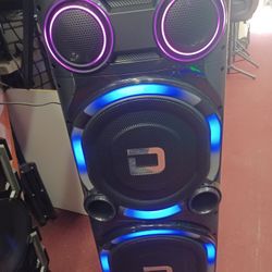 Bocinas Super Potente Con Bluetooth.  2 De 15" . Double Free 🎤 🎤.  Nuevos Con Guarantia 