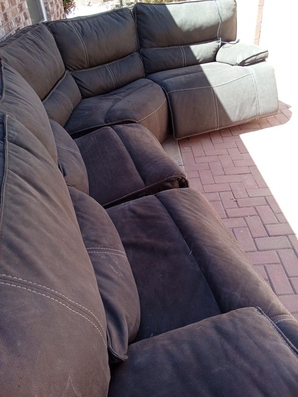 Couches Sectional