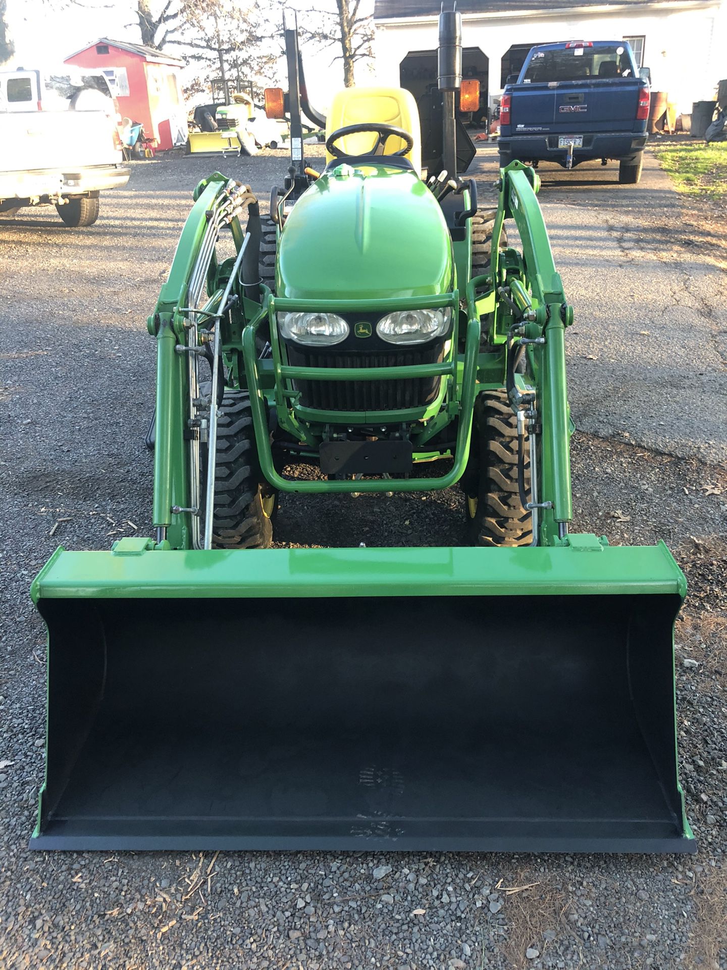 John Deere 2520 4x4 loader mower tractor