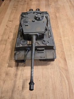 21st century toys tiger tank 1\18th scale