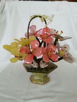 CHINESE JADE STONE FLOWER BASKET