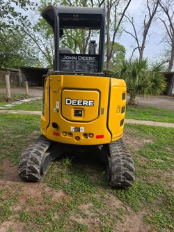 Johndeer G-30 escabador