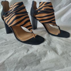 Shoe Republic LA Womens Ankle Strap Heels Size 10
