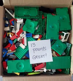 13 pounds of GRRREAT Legos!