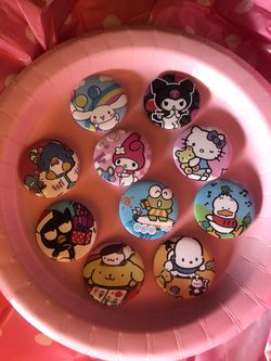 Hello kitty pins