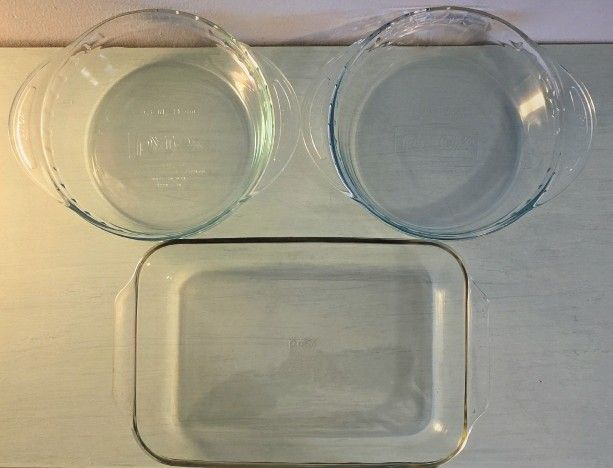 3 Piece Pyrex Glass Dishes