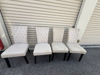 Set of 4 Tufted Upholstered Dining Chairs
