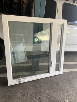 Vendo ventana vinyl doble vidrio 48 de ancho y 48 de largo en muy buenas condiciones