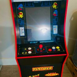Pacman 40th Anniversary Arcade