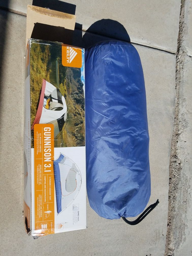 Kelty Gunnison 3 person tent, used 4x